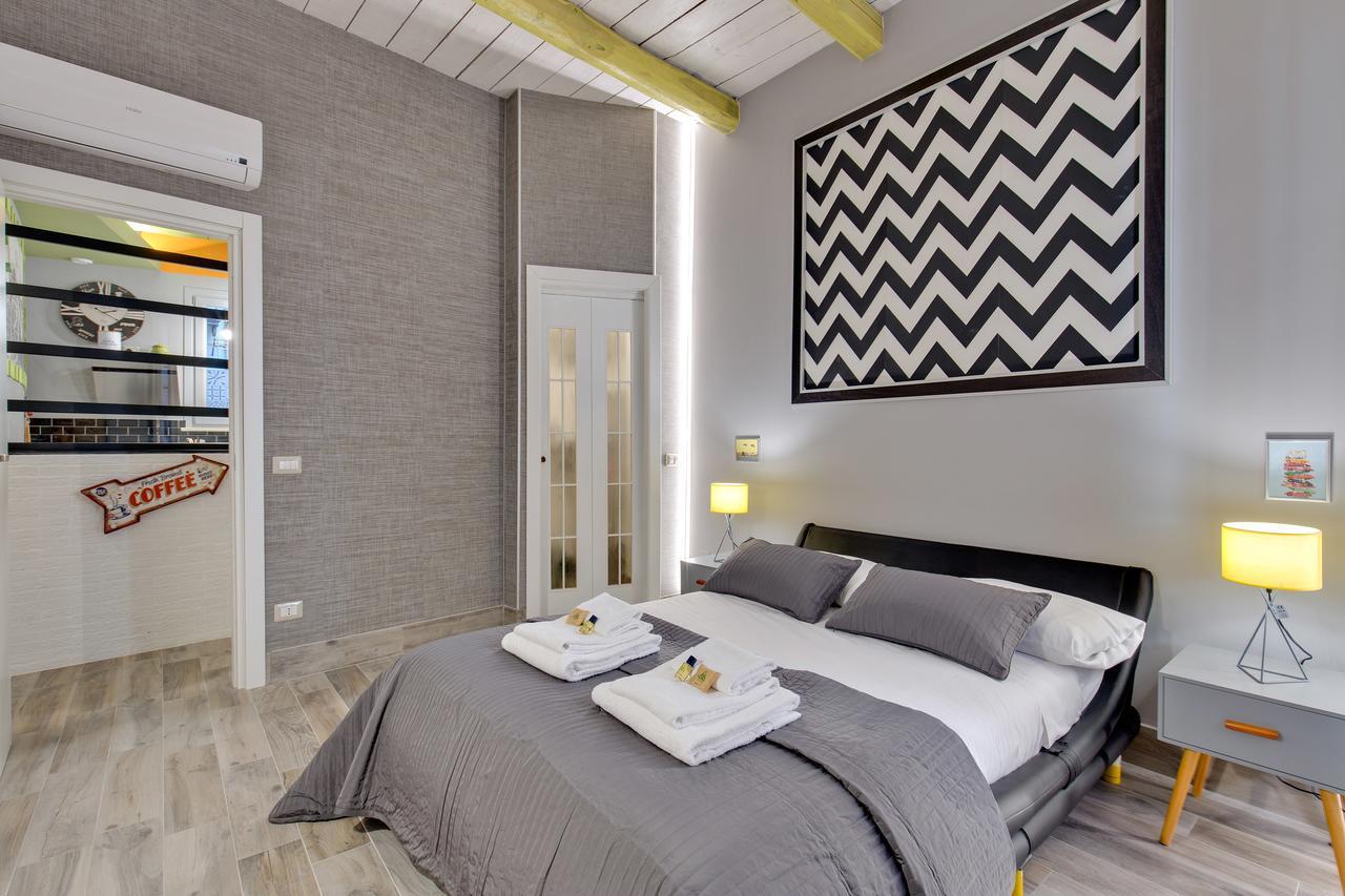 Rome As You Feel - Design Apartment At Colosseum Exteriör bild